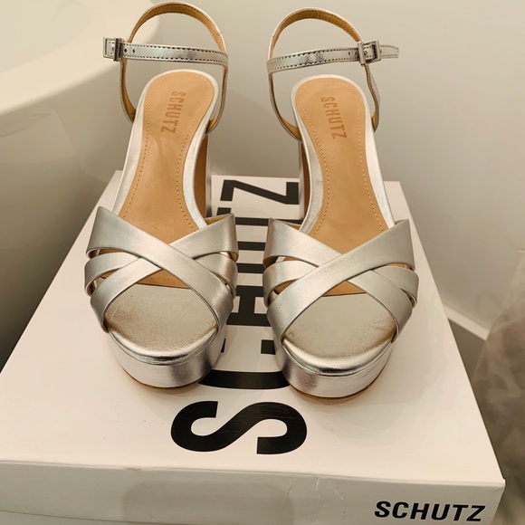 schutz keefa sandal